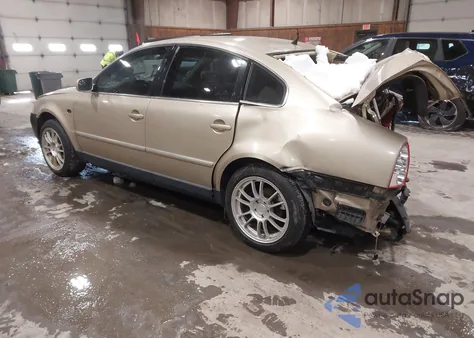 2003 Volkswagen Passat Gls from USA, damaged, VIN WVWPD63B23P252640